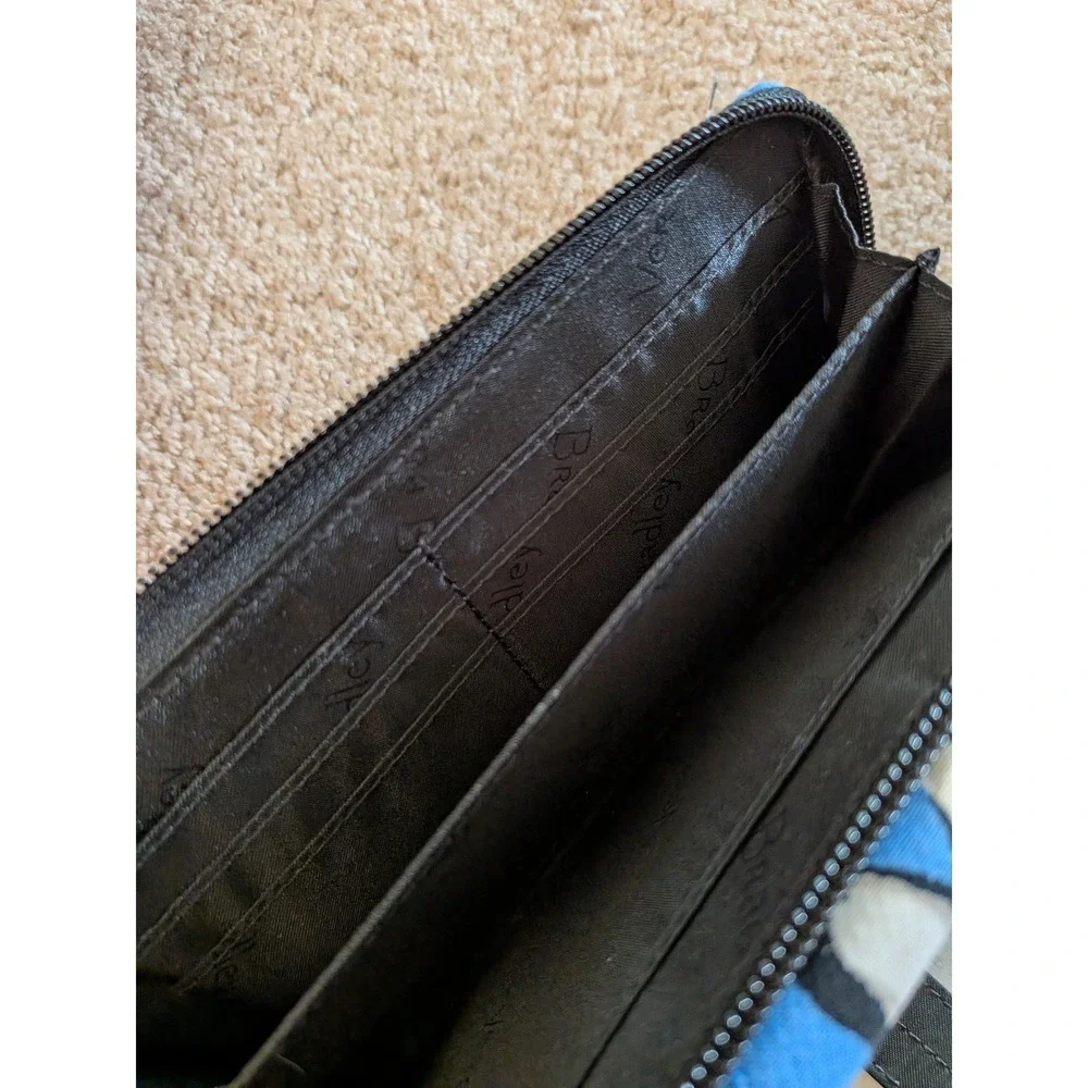 Vera Bradley Playful Penguins Blue Quilted Cotton All In One Crossbody Wallet - Picture 7 of 9